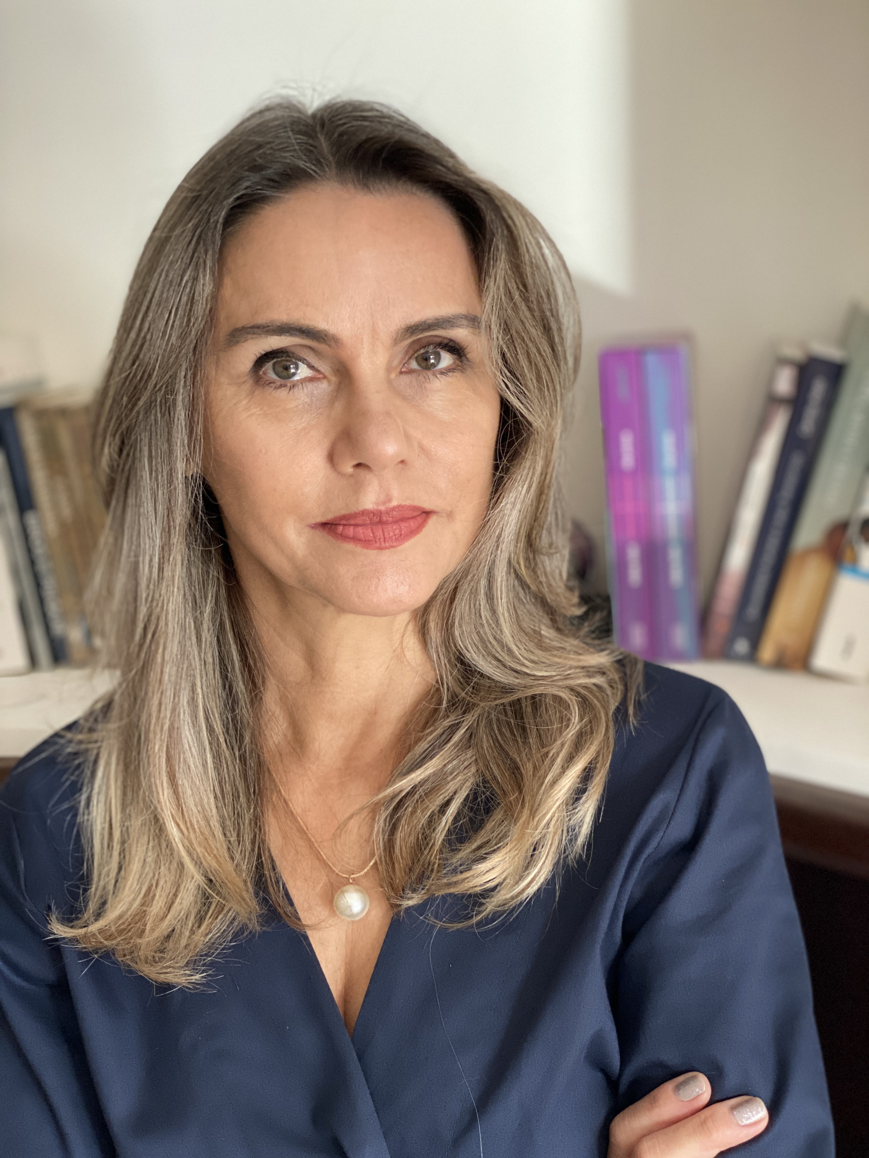 foto del disertante vania